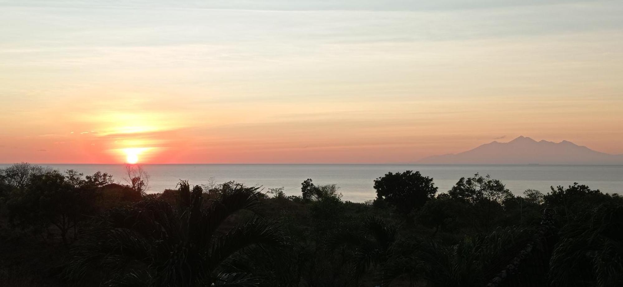 Khrisna Sunrise Homestay Tulamben Δωμάτιο φωτογραφία