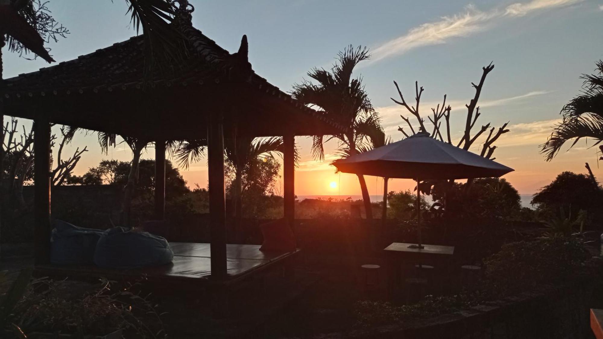 Khrisna Sunrise Homestay Tulamben Δωμάτιο φωτογραφία