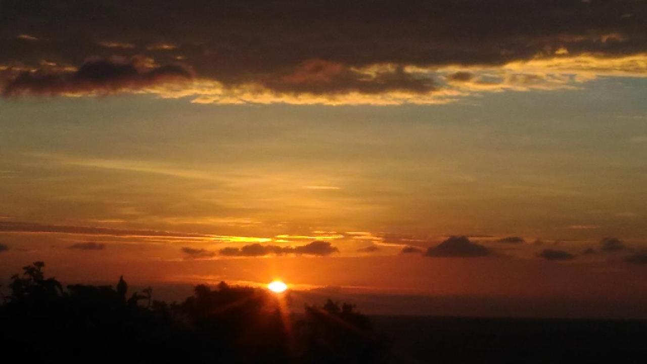 Khrisna Sunrise Homestay Tulamben Εξωτερικό φωτογραφία