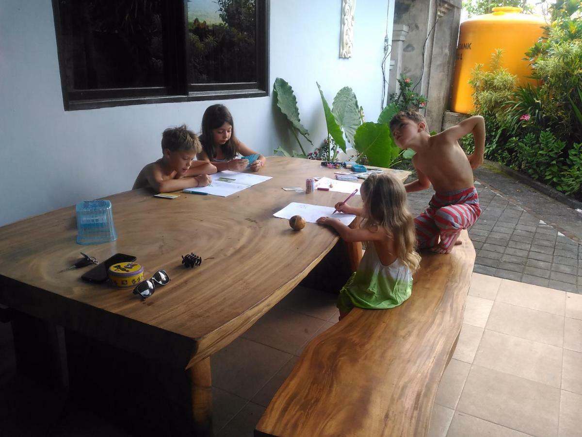 Khrisna Sunrise Homestay Tulamben Εξωτερικό φωτογραφία